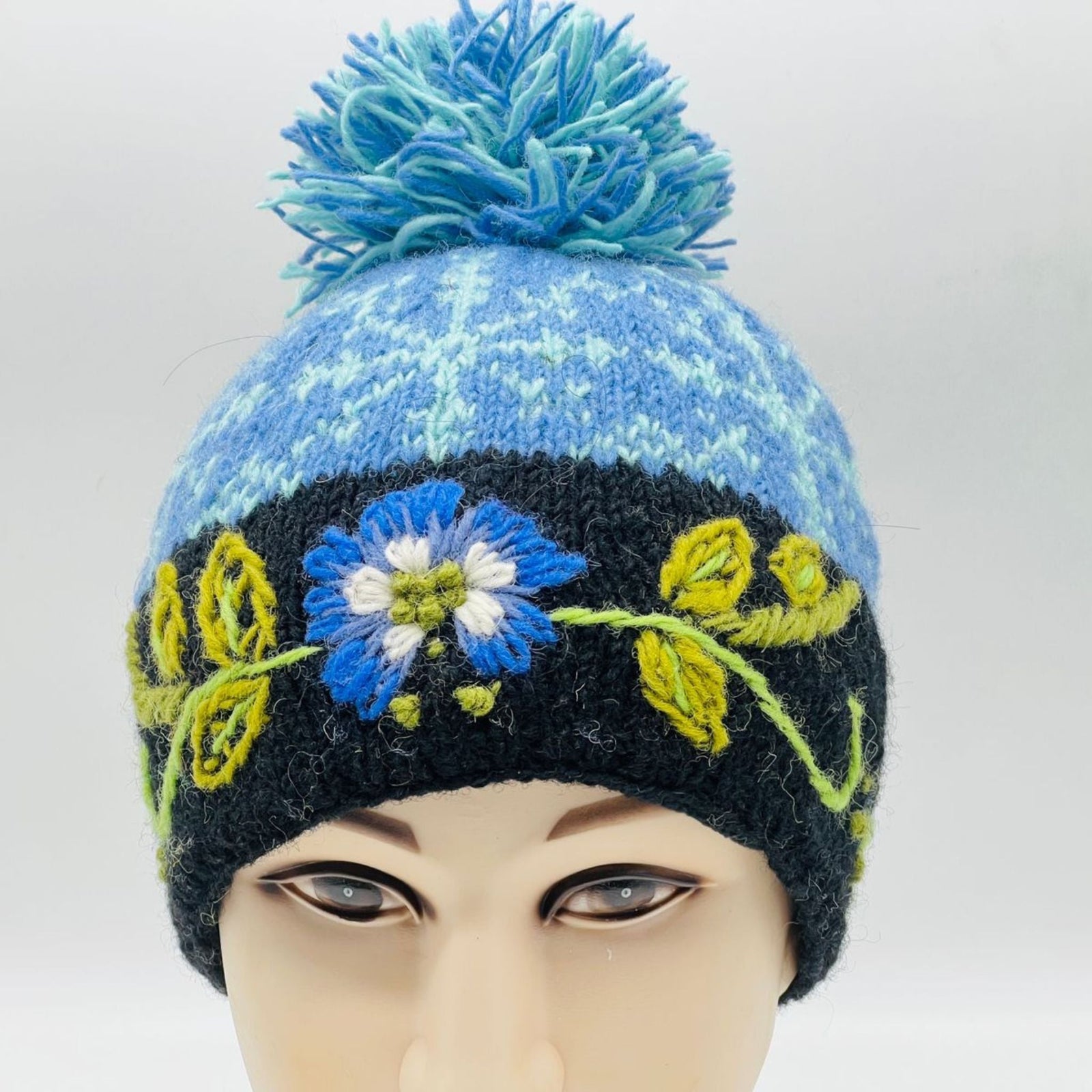 Woolen Hats & accessories