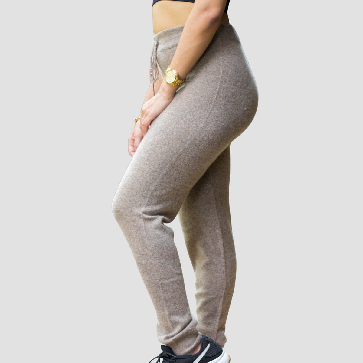 Luxury Handmade Cashmere Jogger Trousers – Ultra-Soft, Warm &amp; Stylish Loungewear for Women