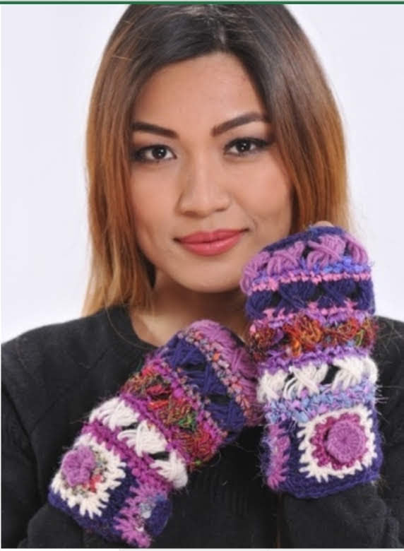 Handwoven Woolen Handwarmers – 100% Wool Artistic Design by Anitya – Soft, Warm, and Unique Winter Accessories